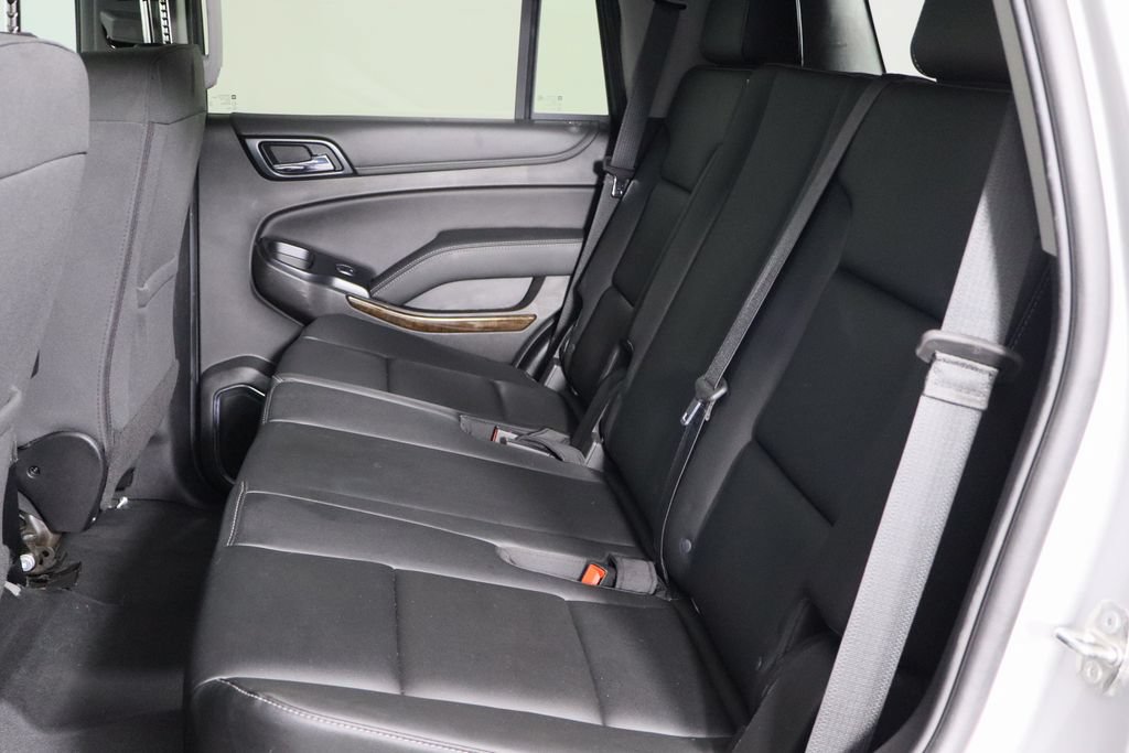 Used 2019 Chevrolet Tahoe 2WD w/ Enhanced Driver Alert Package image 8