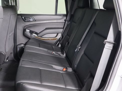 Used 2019 Chevrolet Tahoe 2WD w/ Enhanced Driver Alert Package image 8