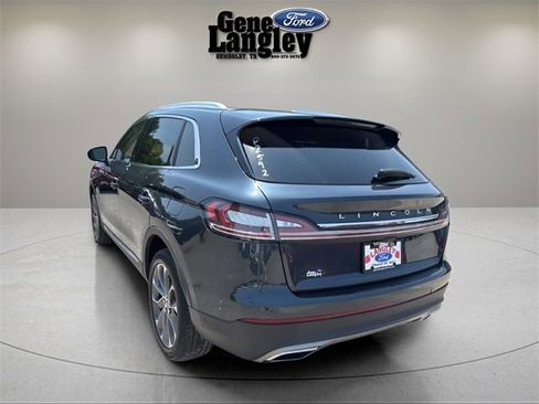 Used 2022 Lincoln Nautilus Reserve w/ Equipment Group 201A image 8