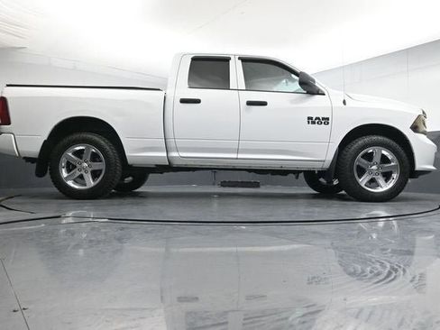 Used 2018 RAM 1500 Express w/ Express Value Package AWD/4WD image 33