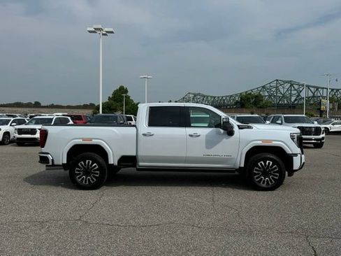 Certified 2026 GMC Sierra 2500 Denali Ultimate w/ Max Trailering Package AWD/4WD image 7