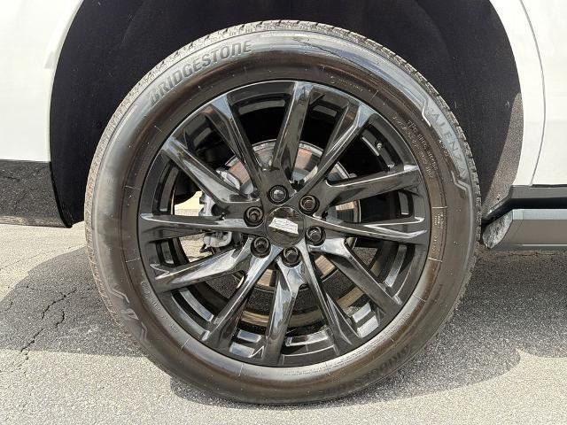 Certified 2025 Cadillac Escalade Premium Luxury w/ LPO, Floor Liner Package AWD/4WD image 17