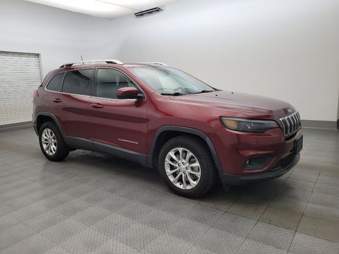 Used 2019 Jeep Cherokee Latitude w/ Popular Appearance Group FWD image 11