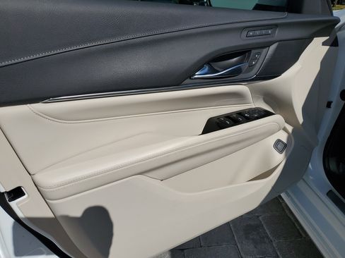 Used 2023 Cadillac CT4 Premium Luxury w/ Climate Package image 18