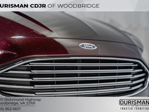 Used 2017 Ford Fusion Titanium image 9