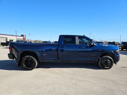 Used 2021 RAM 3500 Limited image 2