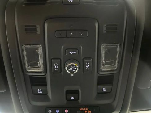 Used 2022 Cadillac Escalade ESV Sport AWD/4WD image 29
