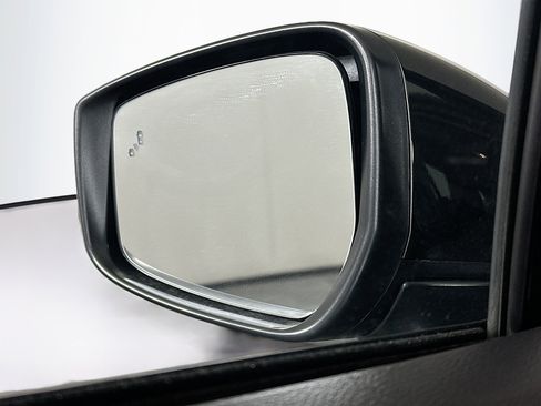 Used 2024 Nissan Versa SV w/ Trunk Package image 16