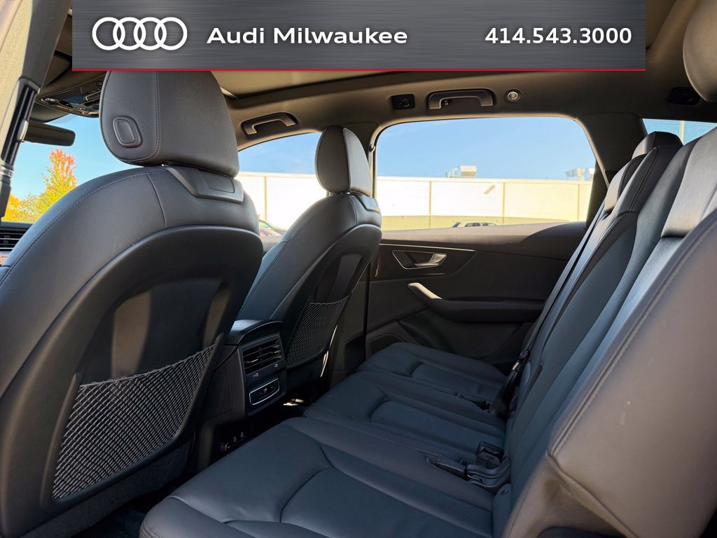 Used 2022 Audi Q7 3.0T Premium Plus AWD/4WD image 33