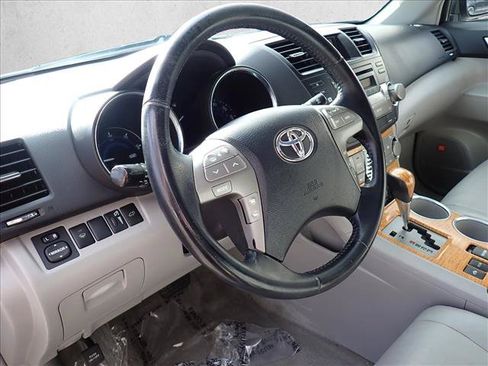 Used 2008 Toyota Highlander Limited AWD/4WD image 13