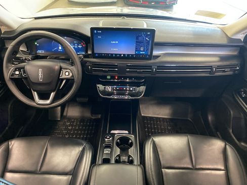 Used 2023 Lincoln Corsair AWD w/ Equipment Group 101A image 10