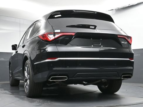 Used 2023 Acura MDX FWD w/ Technology Package image 29