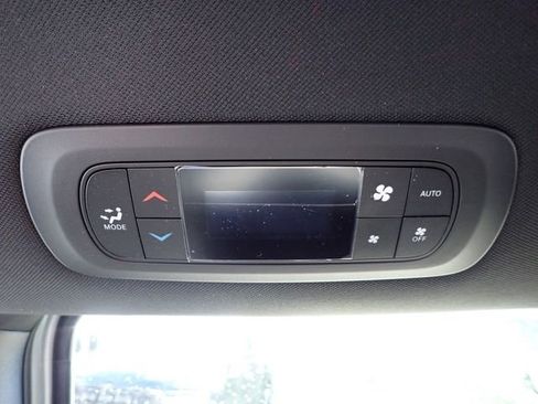 New 2026 Chrysler Pacifica Select w/ S Appearance Package image 15