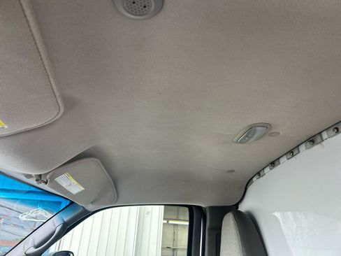 Used 2015 Chevrolet Express 3500 RWD image 20