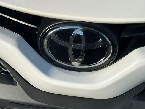 Used 2023 Toyota Camry SE image 13