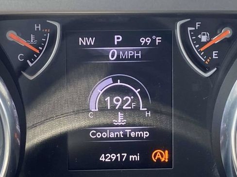Used 2020 Jeep Wrangler Sport AWD/4WD image 20