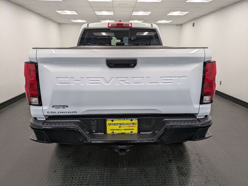 Used 2024 Chevrolet Colorado Trail Boss w/ Safety Package image 5