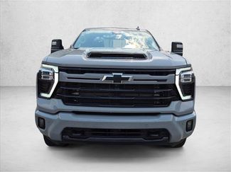 Used 2024 Chevrolet Silverado 2500 LTZ w/ LTZ Plus Package AWD/4WD video 2