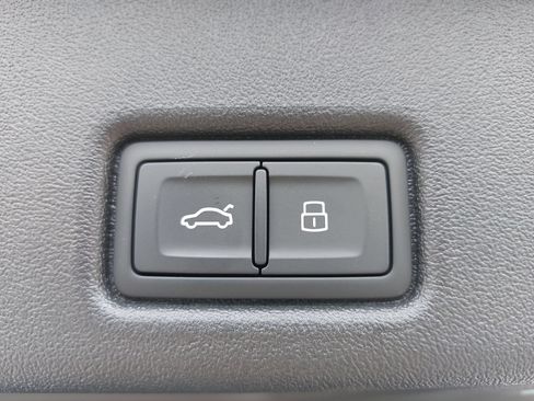New 2026 Audi Q5 Premium AWD/4WD image 13