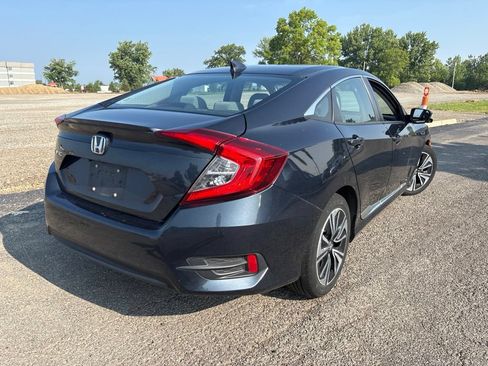 Used 2016 Honda Civic EX-T image 11