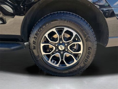 Used 2022 Ford Expedition XL image 11