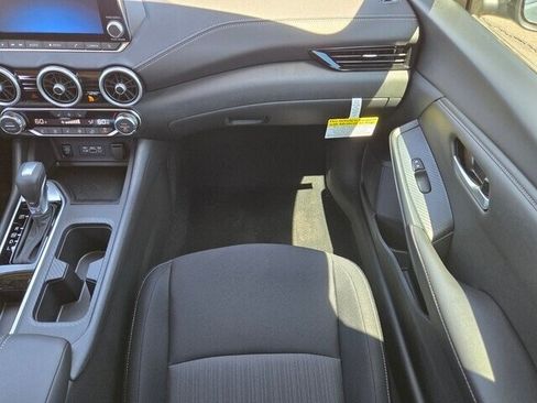 New 2025 Nissan Sentra SV w/ All-Weather Package image 27