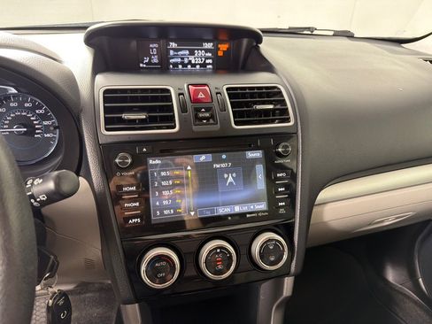 Used 2017 Subaru Forester 2.5i Premium AWD/4WD image 17