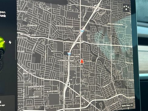 Used 2023 Tesla Model Y Long Range image 19