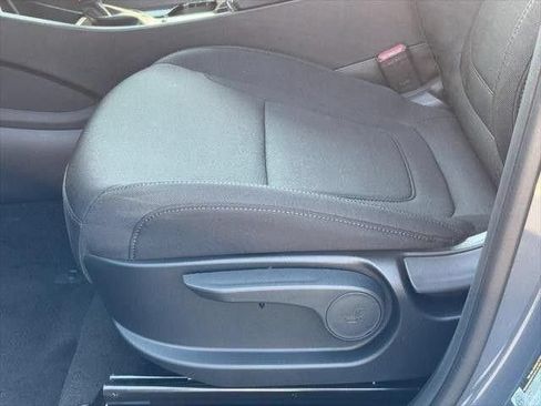 Used 2026 Hyundai Tucson SE FWD image 19
