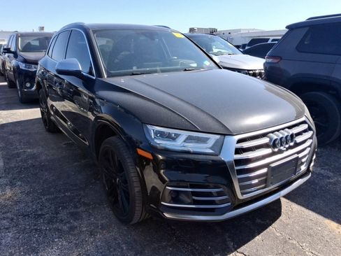 Used 2018 Audi SQ5 Prestige AWD/4WD image 3