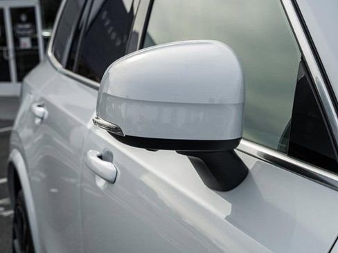 New 2026 Volvo XC90 B6 Plus w/ Protection Package Premier image 14