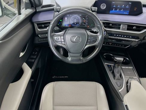 Used 2021 Lexus UX 250h w/ Premium Package image 23