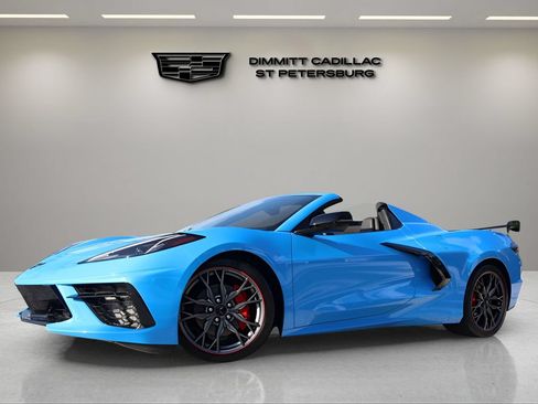 Used 2025 Chevrolet Corvette Stingray Convertible w/ 1LT RWD image 2