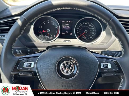 Certified 2021 Volkswagen Tiguan SE AWD/4WD image 20