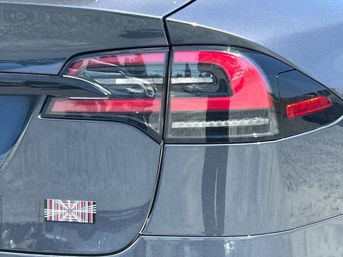Used 2022 Tesla Model X Plaid AWD/4WD image 13