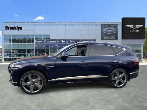 Used 2022 Genesis GV80 2.5T w/ Prestige Package 04 image 8