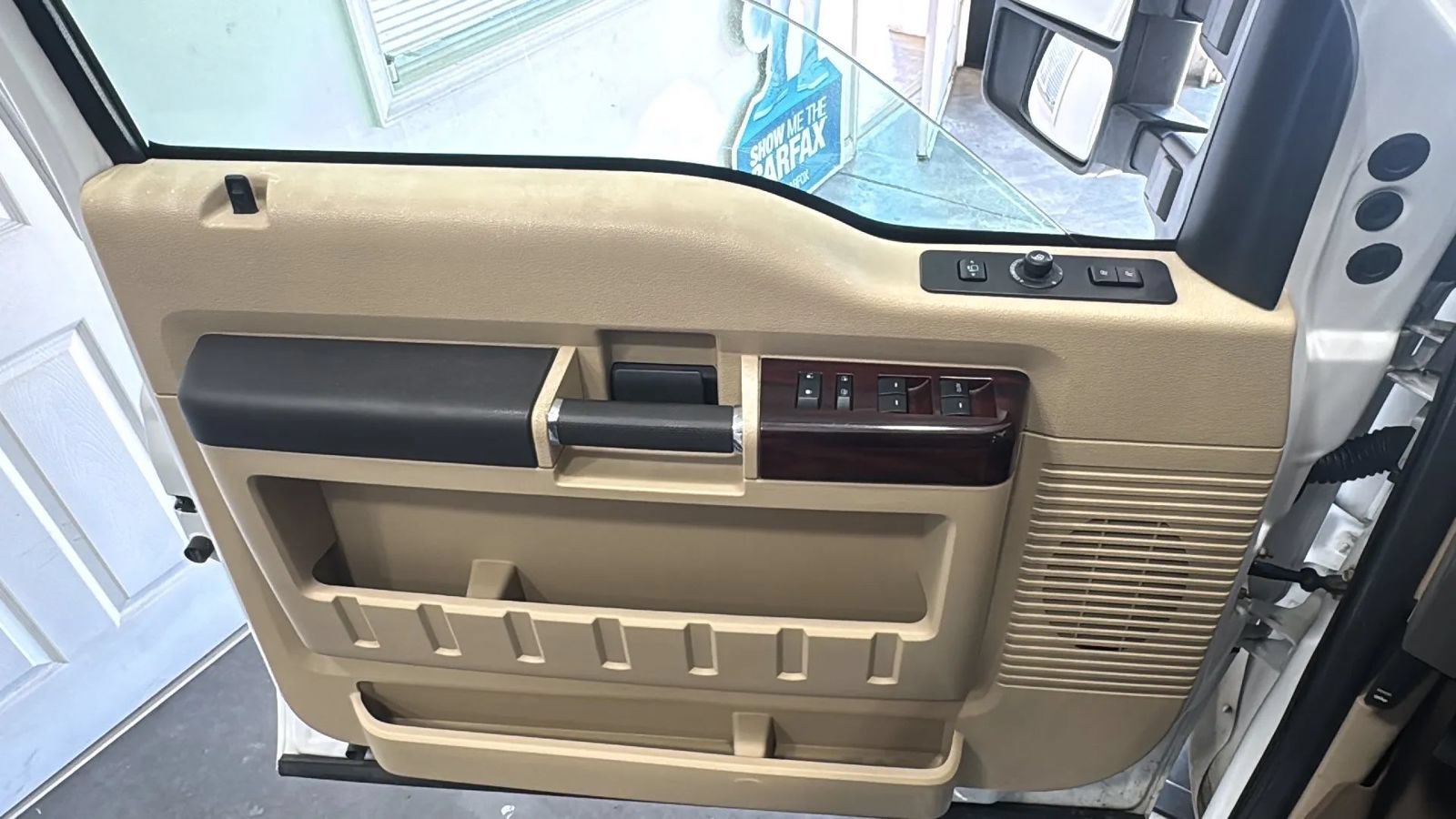 Used 2009 Ford F250 FX4 AWD/4WD image 9