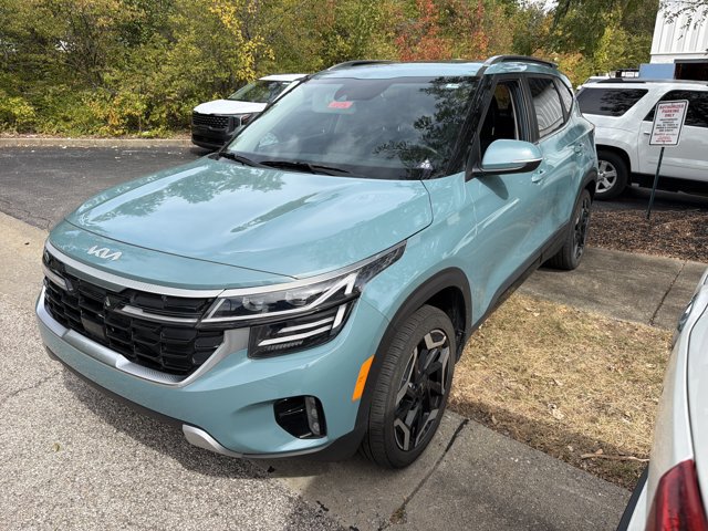 Certified 2024 Kia Seltos SX w/ SX Sunroof Package AWD/4WD image 4
