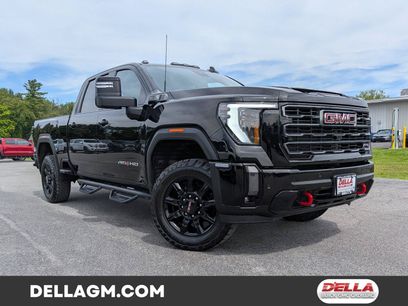 Used 2024 GMC Sierra 2500 AT4 w/ Technology Package