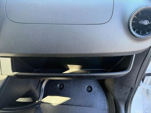 Used 2022 Mercedes-Benz Sprinter 2500 image 10