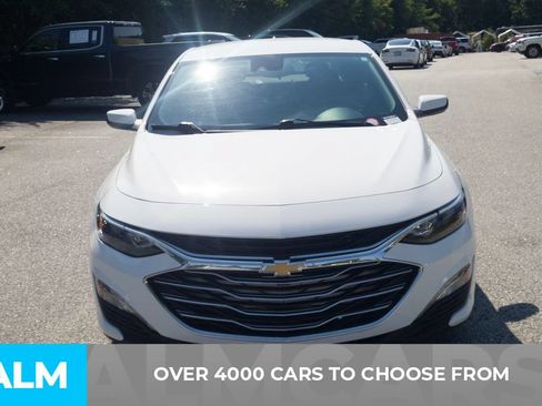 Used 2024 Chevrolet Malibu LT FWD image 2