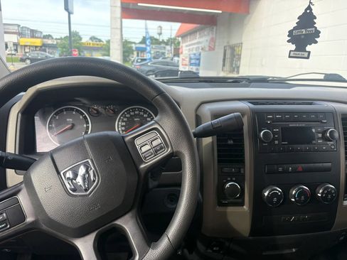 Used 2012 RAM 1500 Express w/ ST Popular Equipment Group AWD/4WD image 11