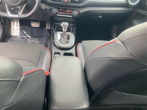 Used 2023 Kia Forte GT image 11