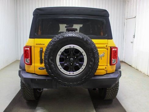 Used 2022 Ford Bronco Black Diamond w/ Sasquatch Package image 5