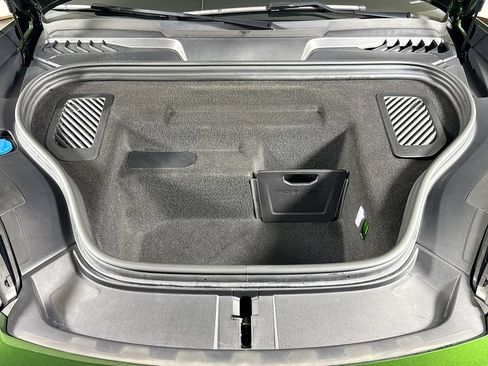Certified 2025 Porsche Macan 4 Electric AWD/4WD image 29