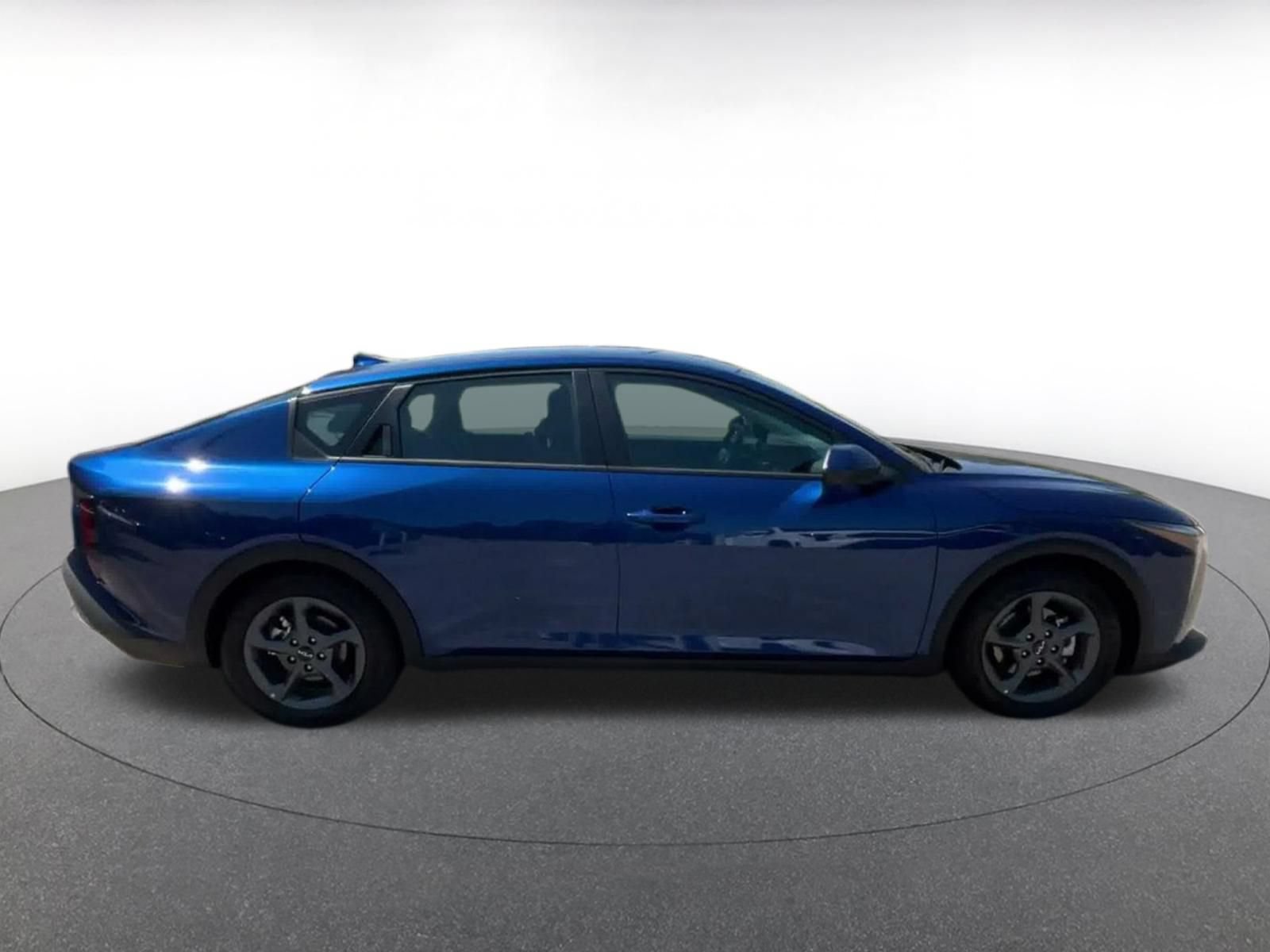 Used 2026 Kia K4 FWD image 15