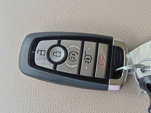 Certified 2024 Ford Expedition XLT RWD image 34
