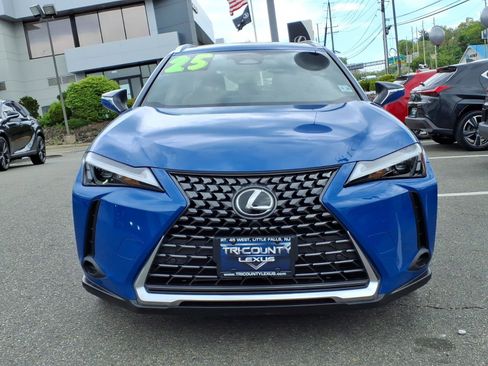 Used 2025 Lexus UX 300h AWD w/ Accessory Package (Z1) image 2
