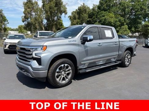 Certified 2025 Chevrolet Silverado 1500 High Country w/ Z71 Off-Road Package AWD/4WD image 3
