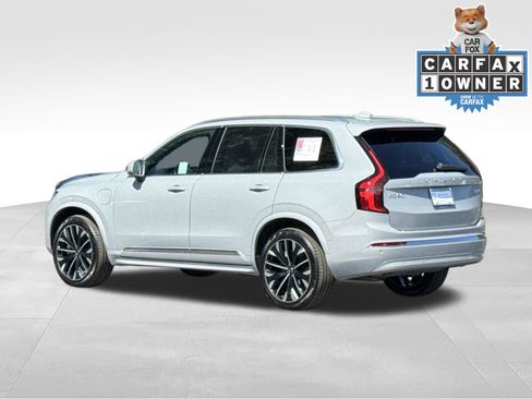 Used 2026 Volvo XC90 T8 Plus w/ Protection Package Premier AWD/4WD image 7